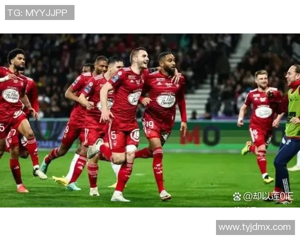 历史世界足球明星的辉煌成就与传奇故事回顾